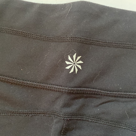 Athleta Black Booty Shorts XS #160 - Picture 4 of 7